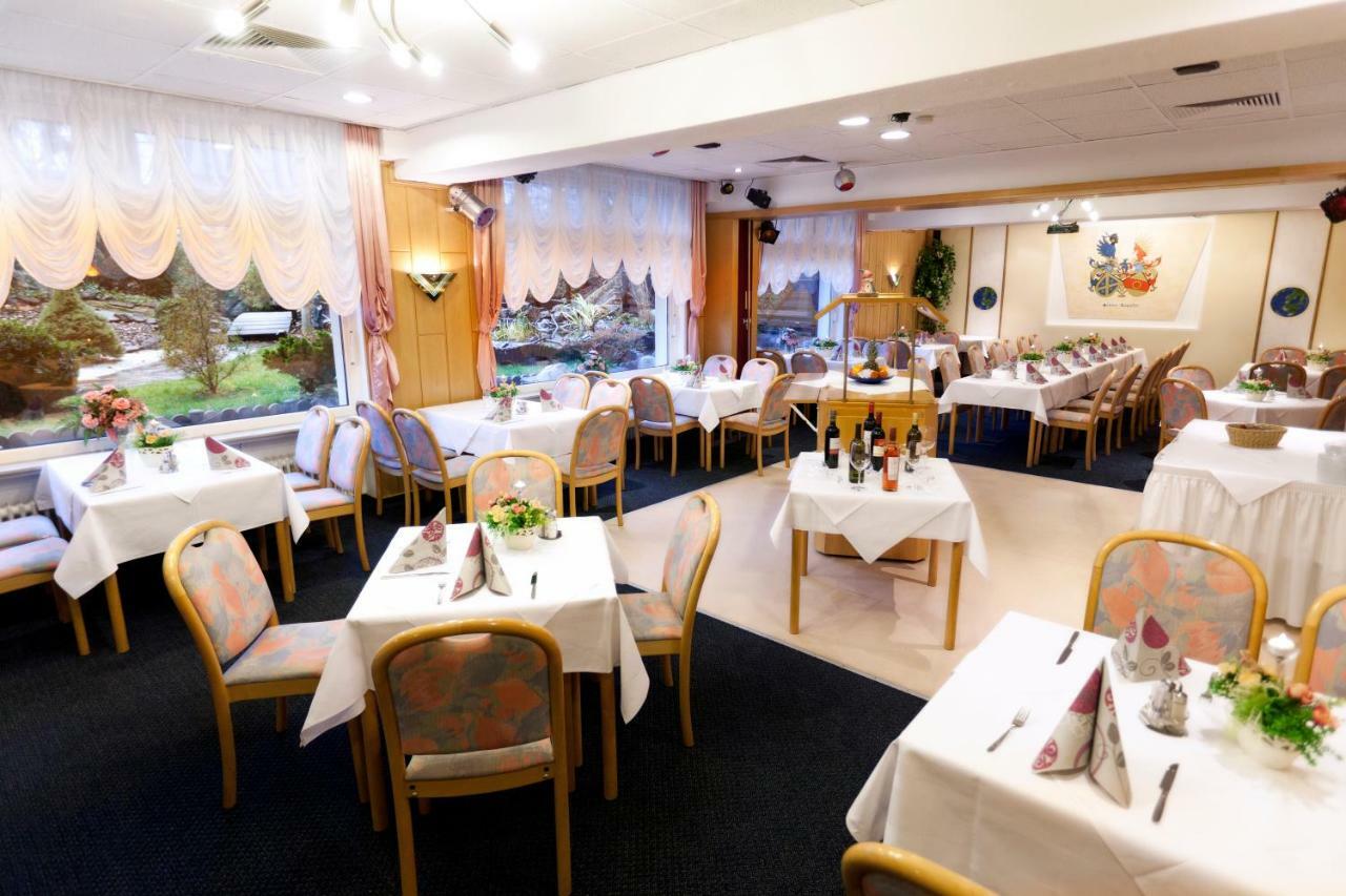 Themen Hotel Terrassen Cafe 바트뮨더암다이슈터 외부 사진