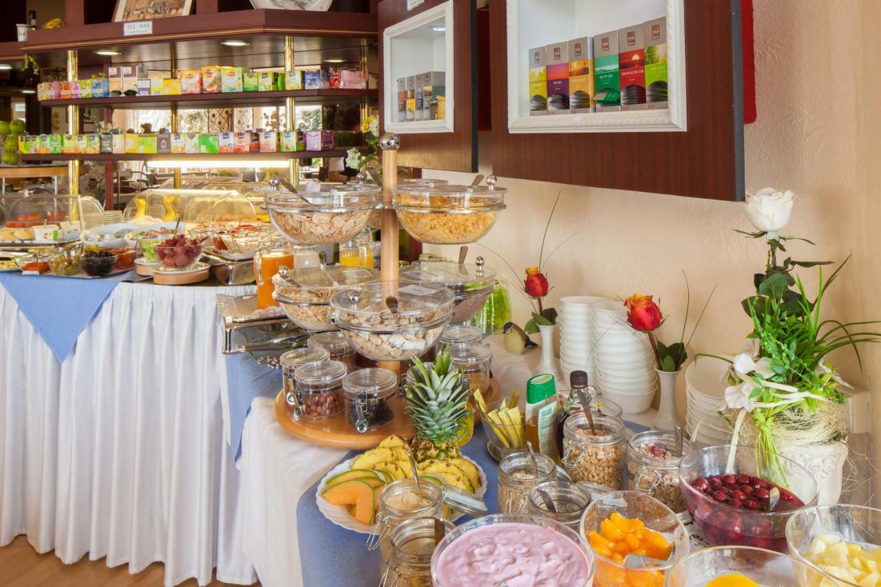 Themen Hotel Terrassen Cafe 바트뮨더암다이슈터 외부 사진