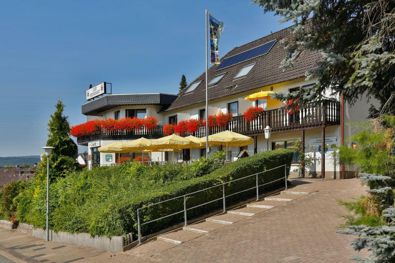 Themen Hotel Terrassen Cafe 바트뮨더암다이슈터 외부 사진